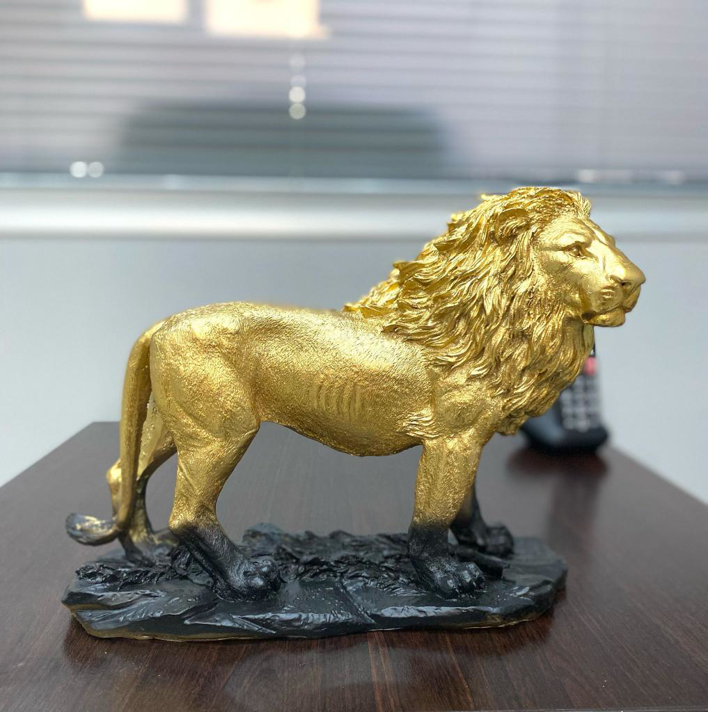 Aslan Biblo Heykel