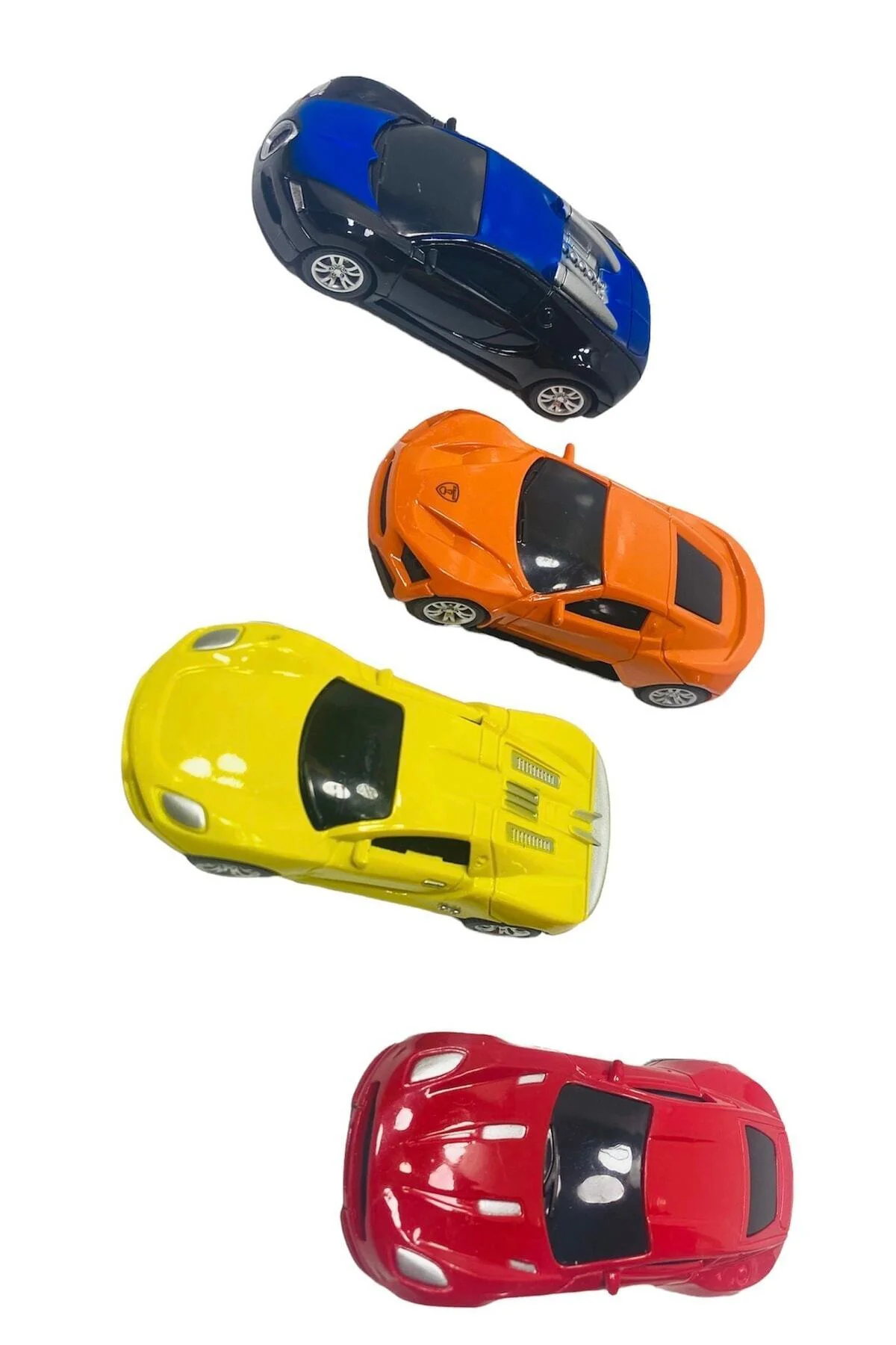 Aston Martin Bugatti Ferrari 4 Adet Mini Araba Modeli Çek Bırak P