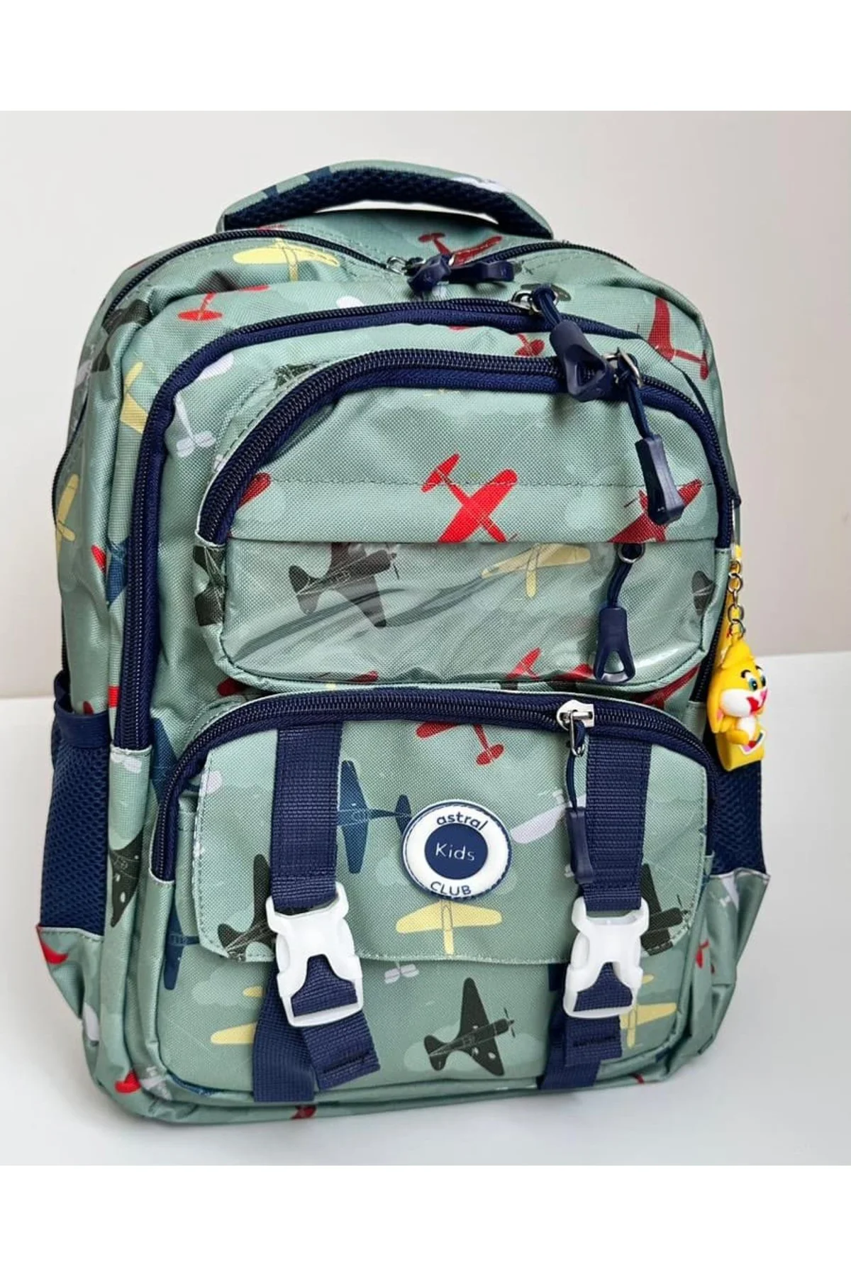 Astral Kids Üçlü Set Ortopedik İlk Okul ve Orta Okul Sırt Çantası Astral Kids Üçlü Set Ortopedik İlk Okul ve Orta Okul Sırt Çantası