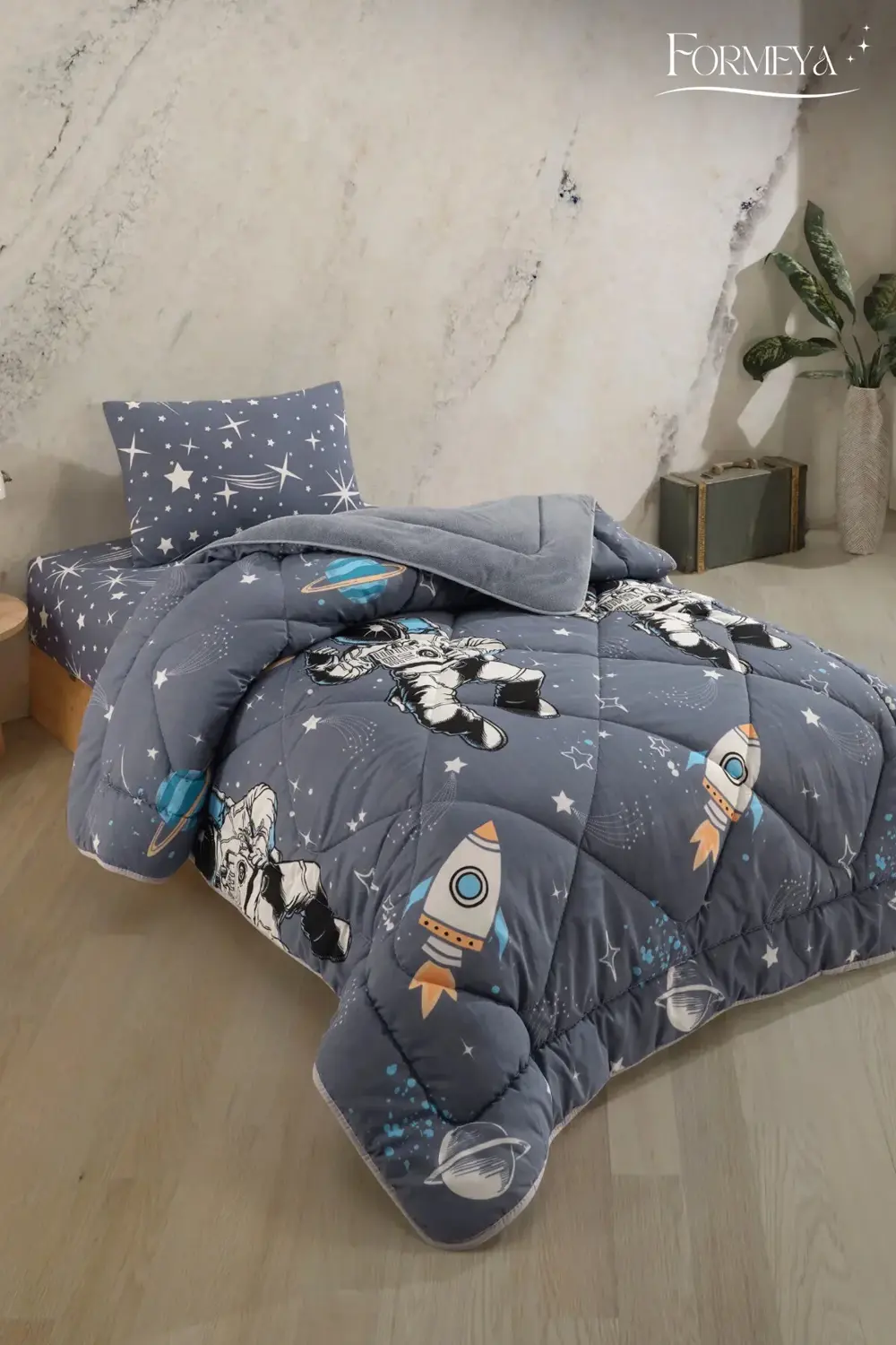 Astronot Desenli Tek Kişilik Çift Taraflı Wellsoft Yorgan ve Yast