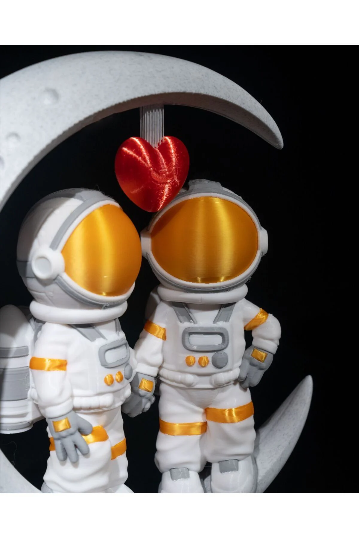 Astronot Gezeravcı Ve Dostlar