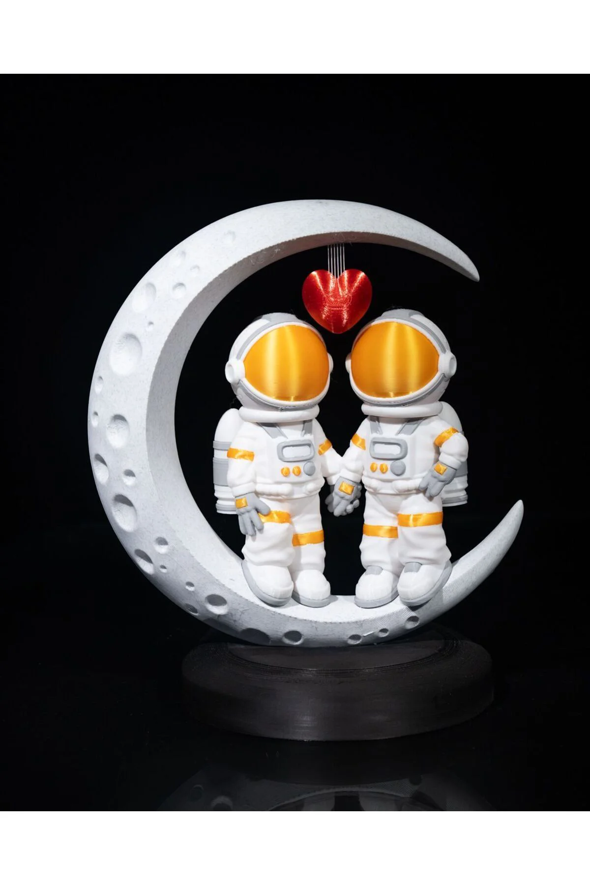 Astronot Gezeravcı Ve Dostlar