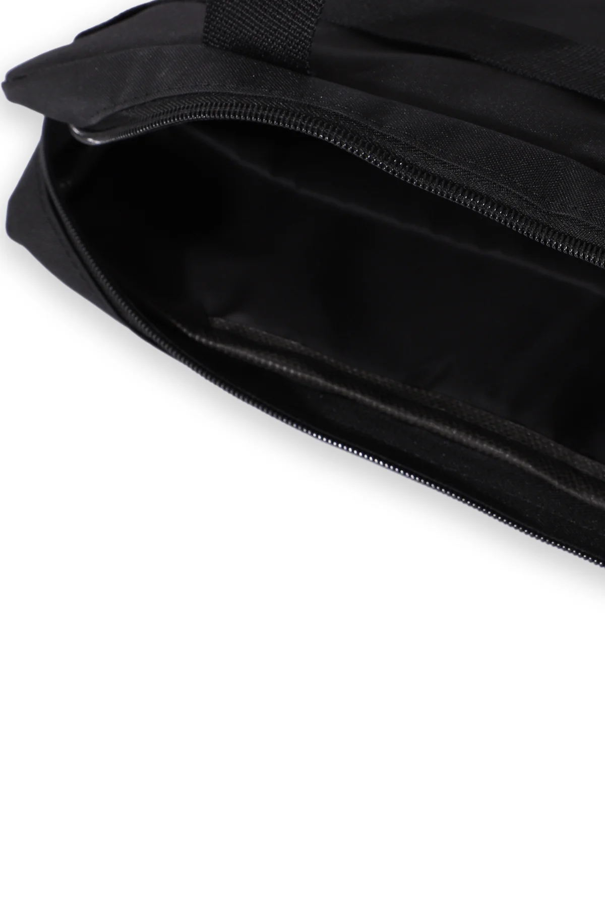 Asus Zenbook S16 (UM5606) 16" ShadowLine Laptop ve Evrak Çantası