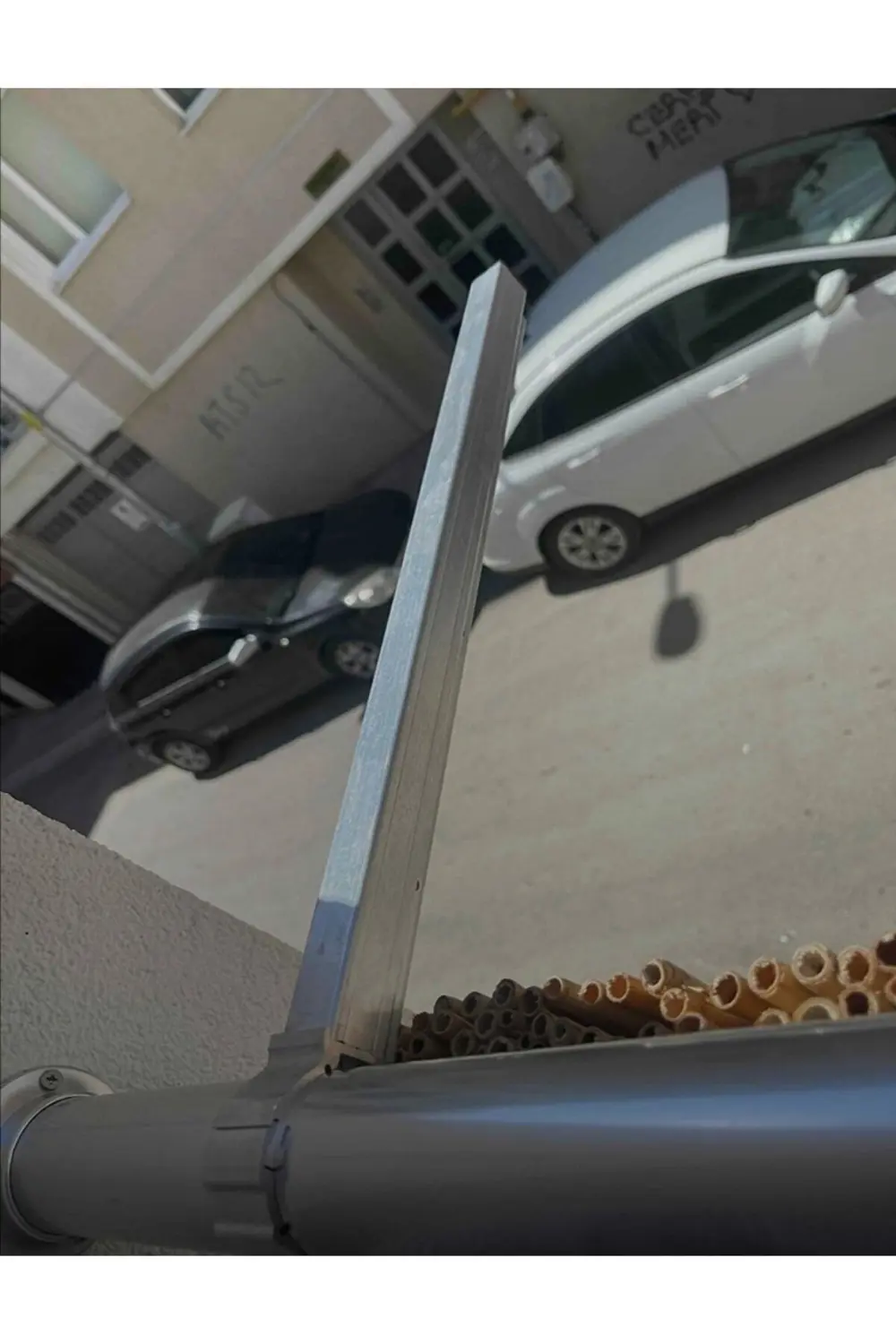 ASVERA TIRNAKLI BALKON ÇAMAŞIRLIK