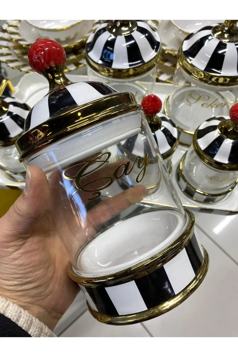 At Figürlü Yuvarlak Ahşap Dekoratif Tepsi 36 cm