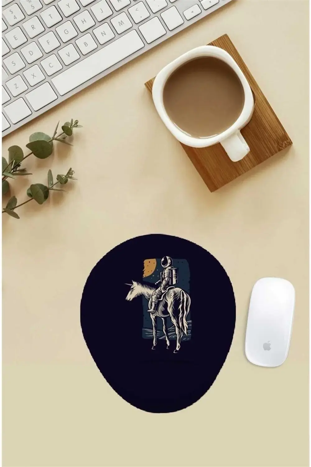 Ata Binen Astronot Desenli Bilek Destekli Mouse Pad