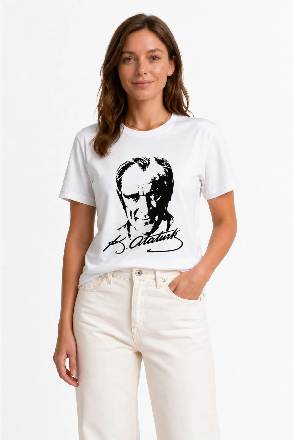 Atatürk Baskılı Beyaz Tişört Unisex %100 Pamuk Rahat Kalıp Günlük