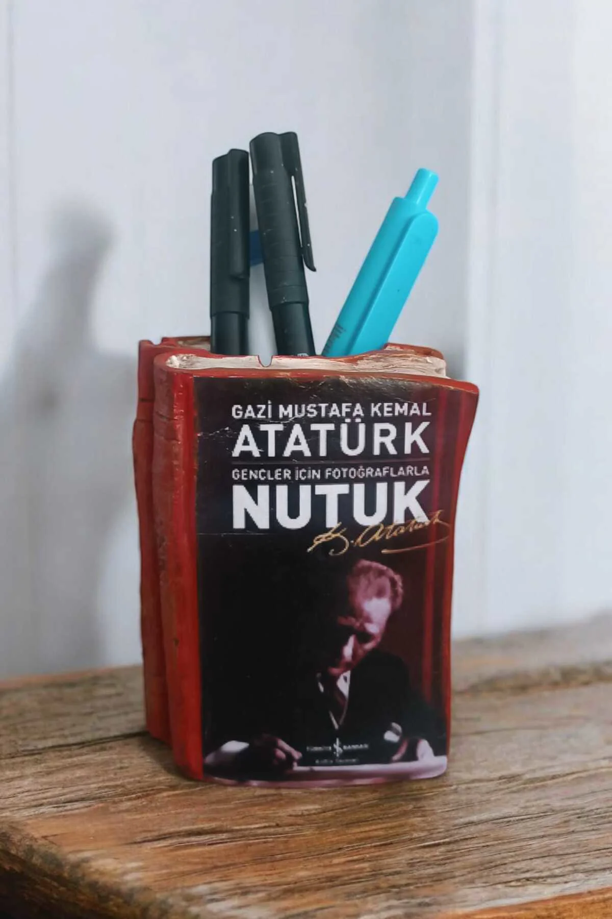Atatürk'ün Nutuk Konseptli Hediyelik Set Kalemlik ve Tütsülük 2'l