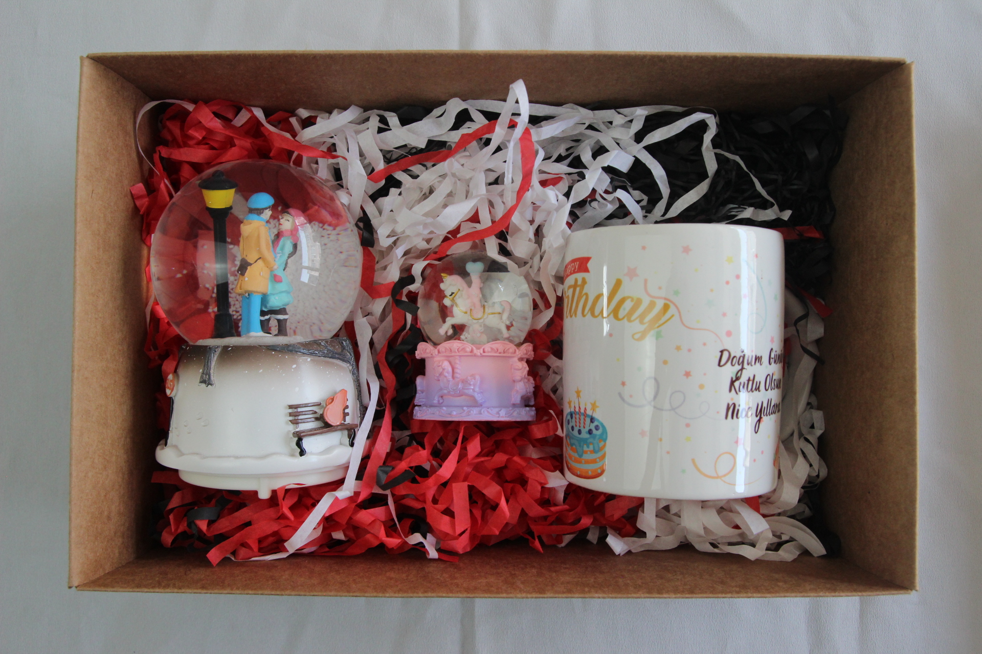 Home Atlı Karınca Kar Küre Doğum Günü Kupa Bardak Aşıklar Temalı Kar Küresi Hediye Seti