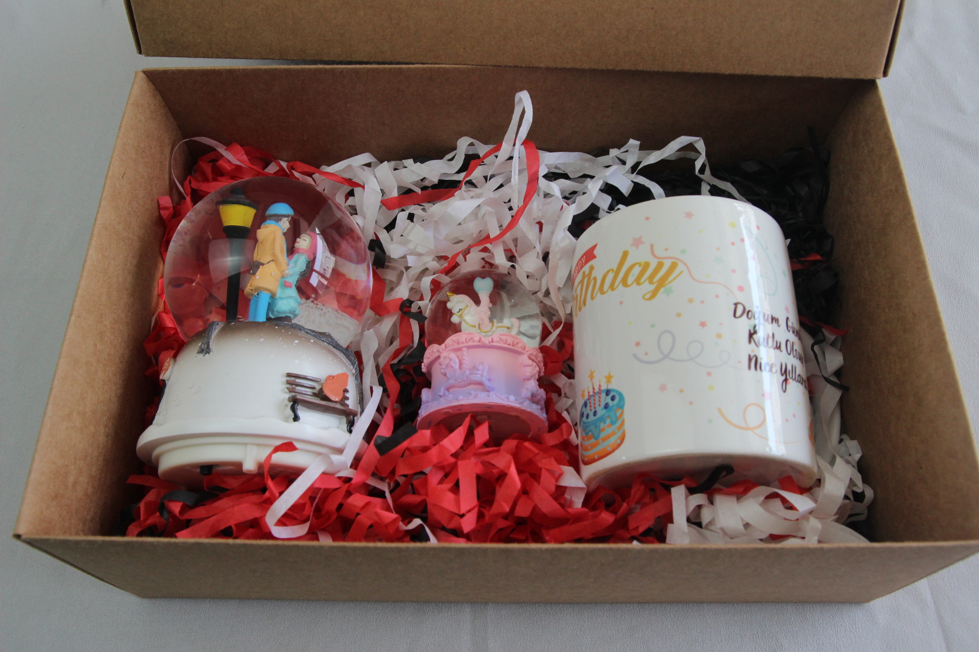 Home Atlı Karınca Kar Küre Doğum Günü Kupa Bardak Aşıklar Temalı Kar Küresi Hediye Seti