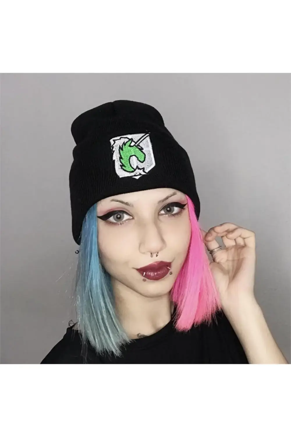 Attack On Titan Unicorn Symbol Bere