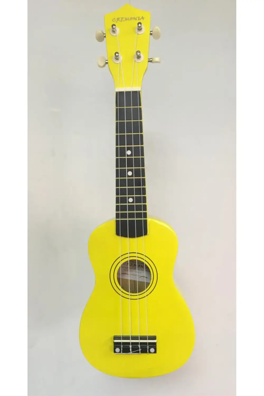 AU01L-21YW UKULELE SARI Soprano + Kılıf + Pena