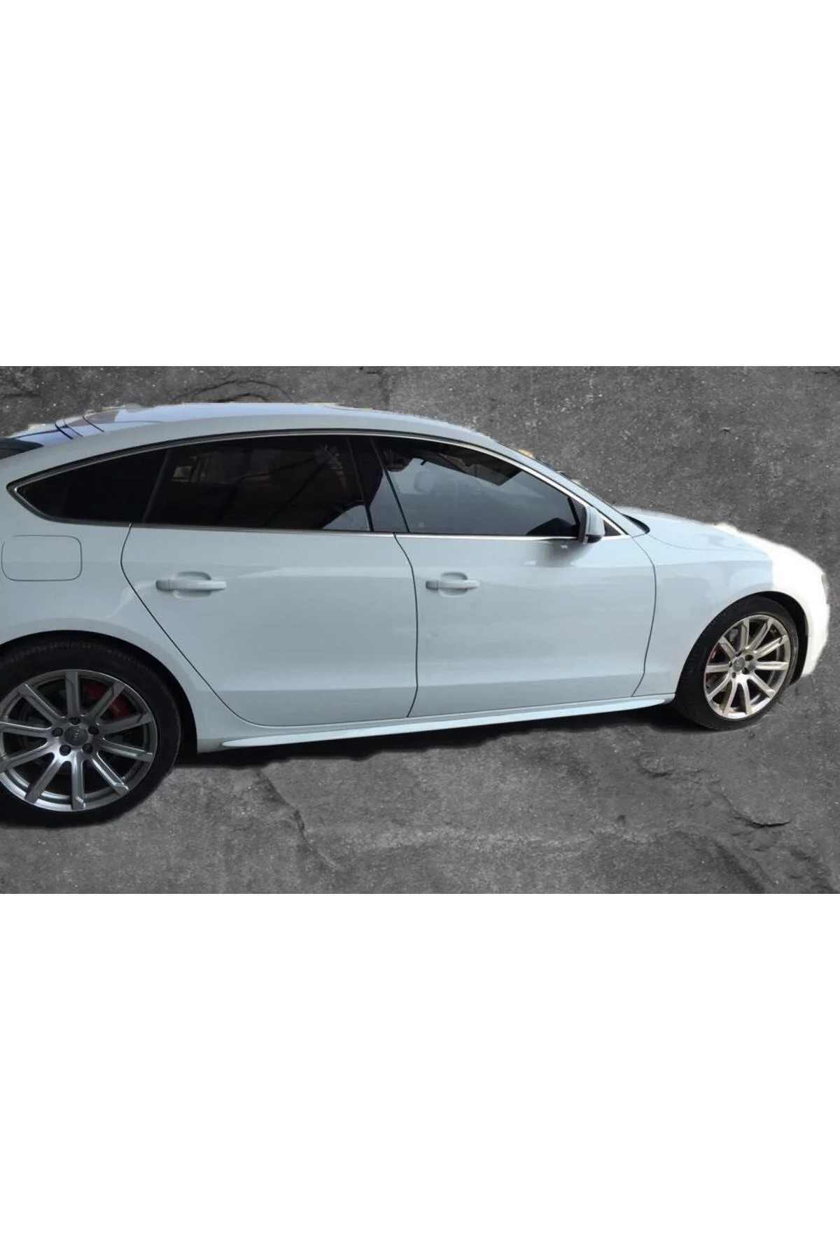 AUDİ A5 S-LİNE ASTARLI YAN MARŞPİYEL (ÖLÇÜSÜ 193 CM) AUDİ A5 S-LİNE ASTARLI YAN MARŞPİYEL (ÖLÇÜSÜ 193 CM)