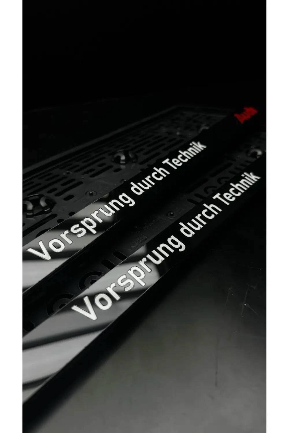 AUDİ VORSPRUNG UYUMLU DURCH TECHNİK LUX PLEKSİ TAKMATİK PLAKALIK