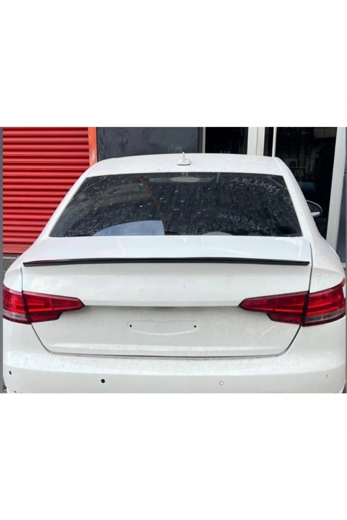 AUDİO A4 2019- BOYALI PLASTİK SPOİLER
