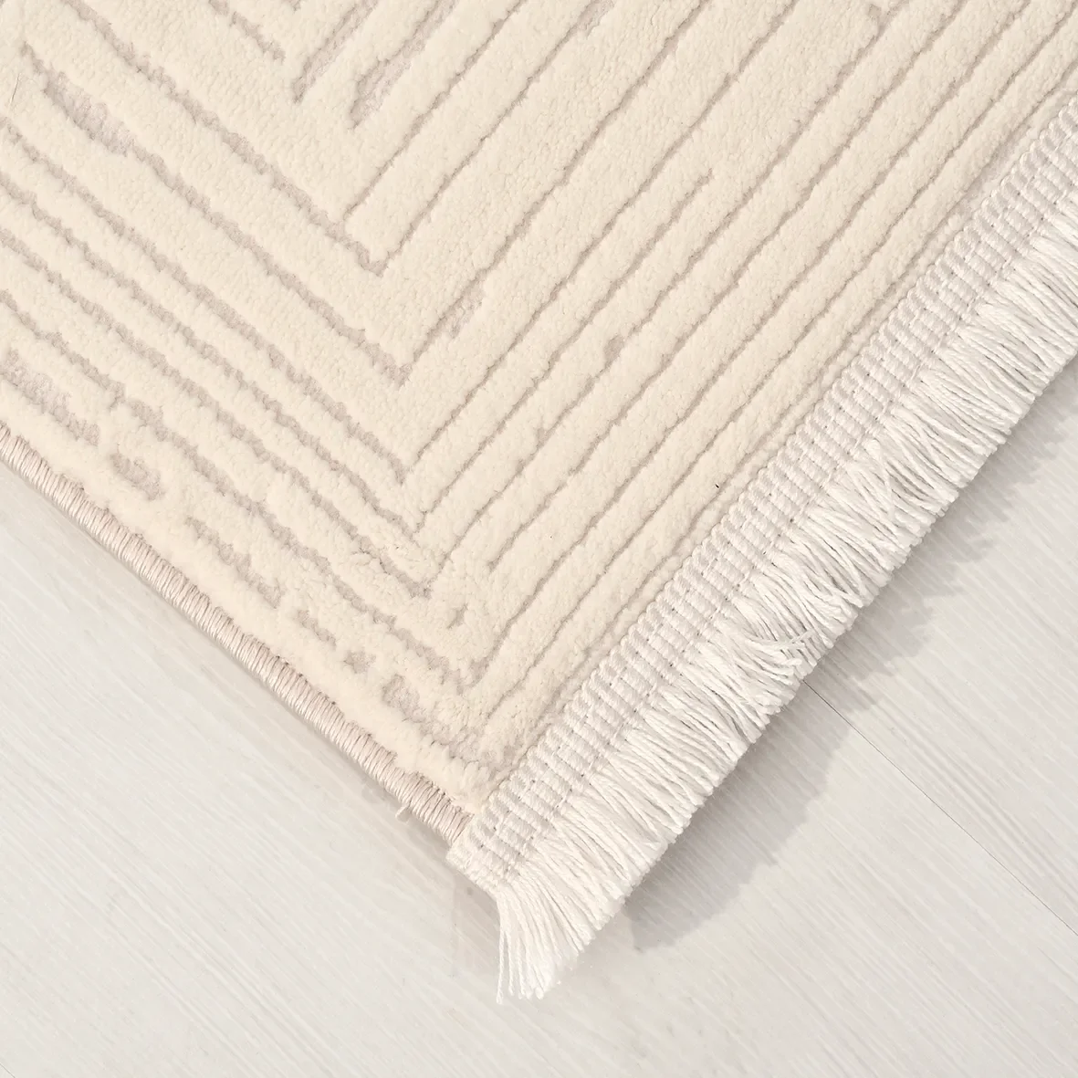 AVANGARDE Oturma Odası Halısı - 560.000 İlmek Polyester Halı | Konforlu ve Dayanıklı Fiyatı, Yorumları ve Özellikleri