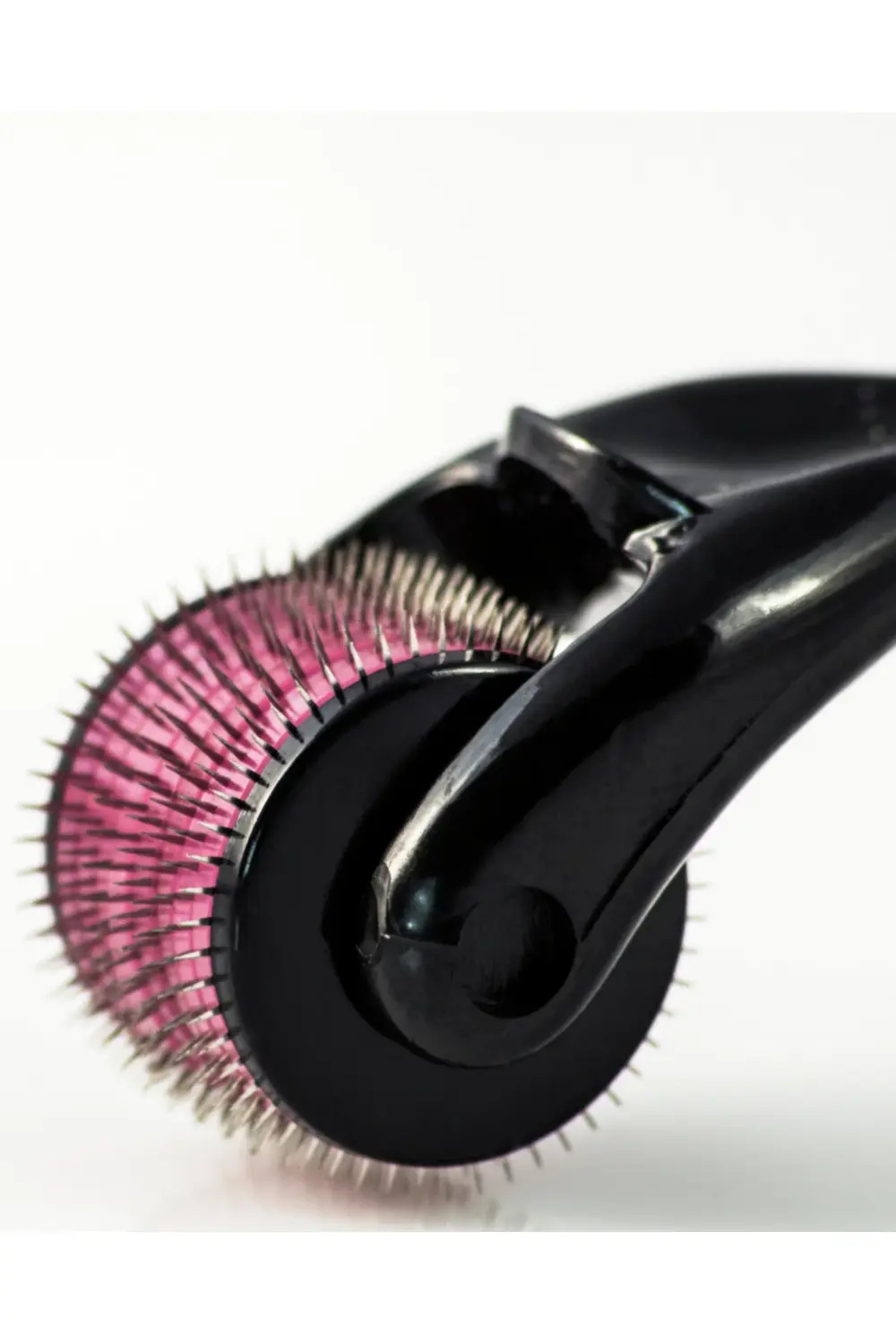 Aveo 1 Adet Titanyum Uçlu 540 Iğneli Derma Roller 1.0 Mm Iğne