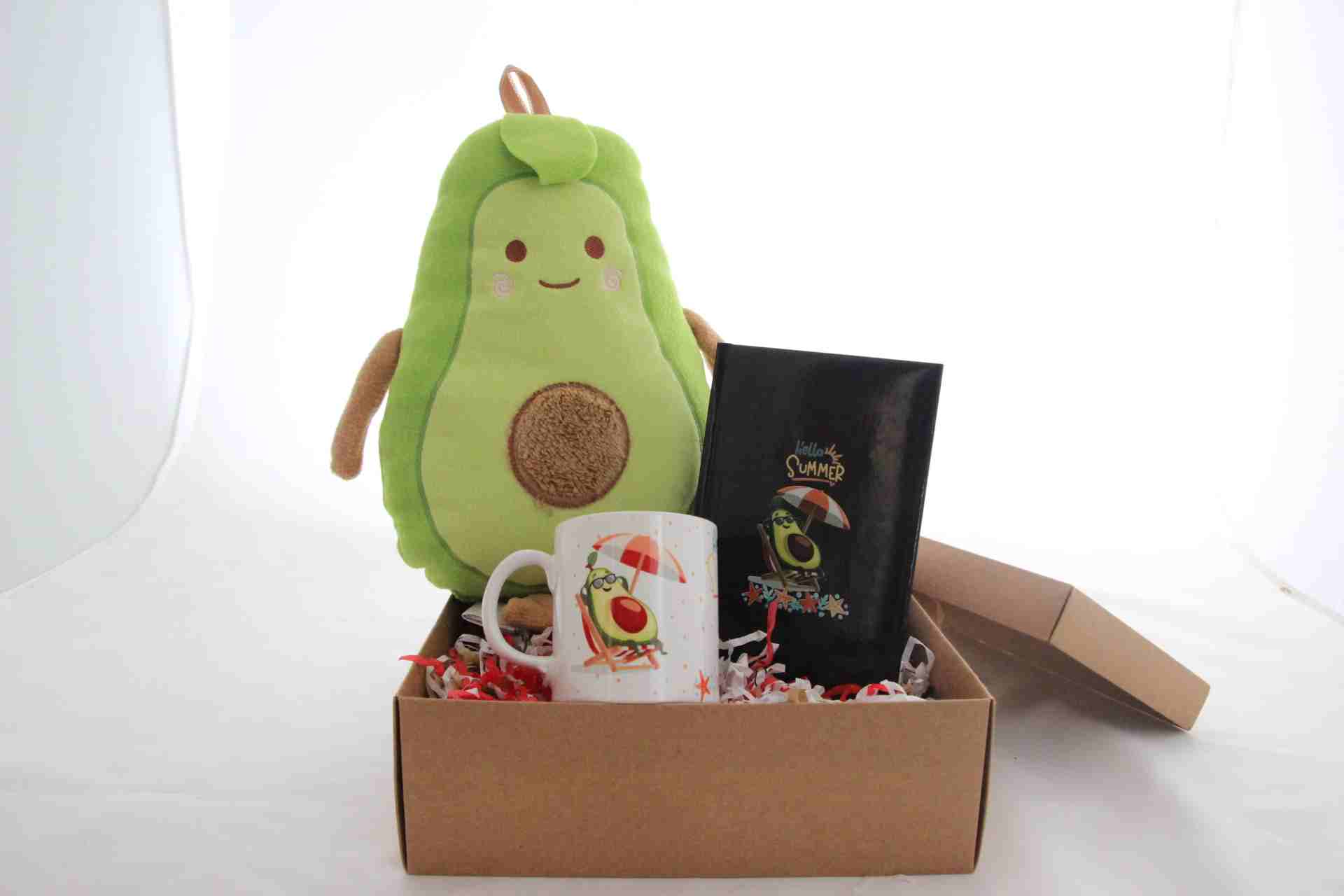 İhtiyaçavm Avokado Hediye Seti - Avokado Defter, Kupa Bardak Ve Yastık Hediye Kutusu