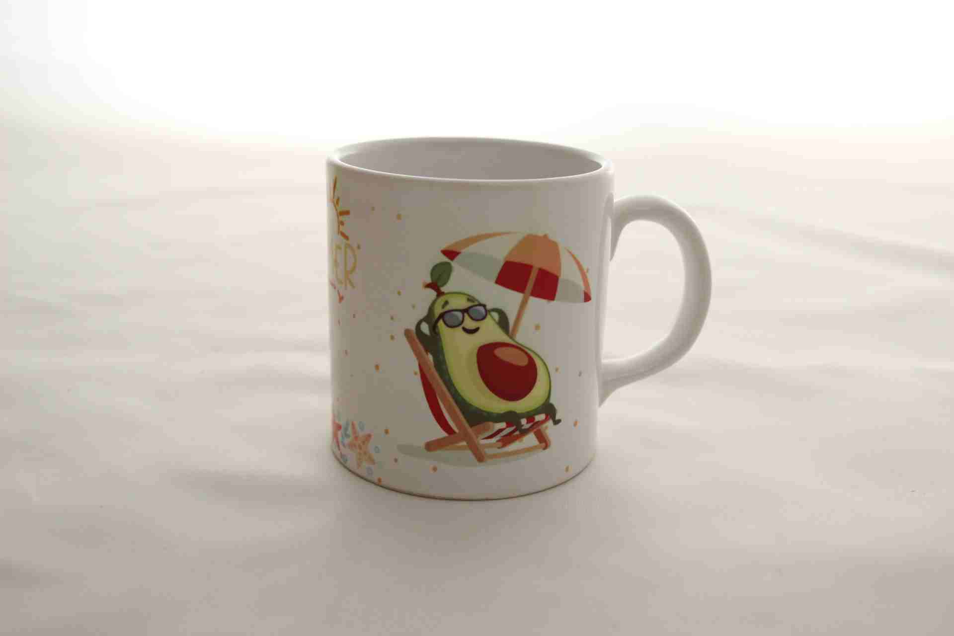 İhtiyaçavm Avokado Hediye Seti - Avokado Defter, Kupa Bardak Ve Yastık Hediye Kutusu