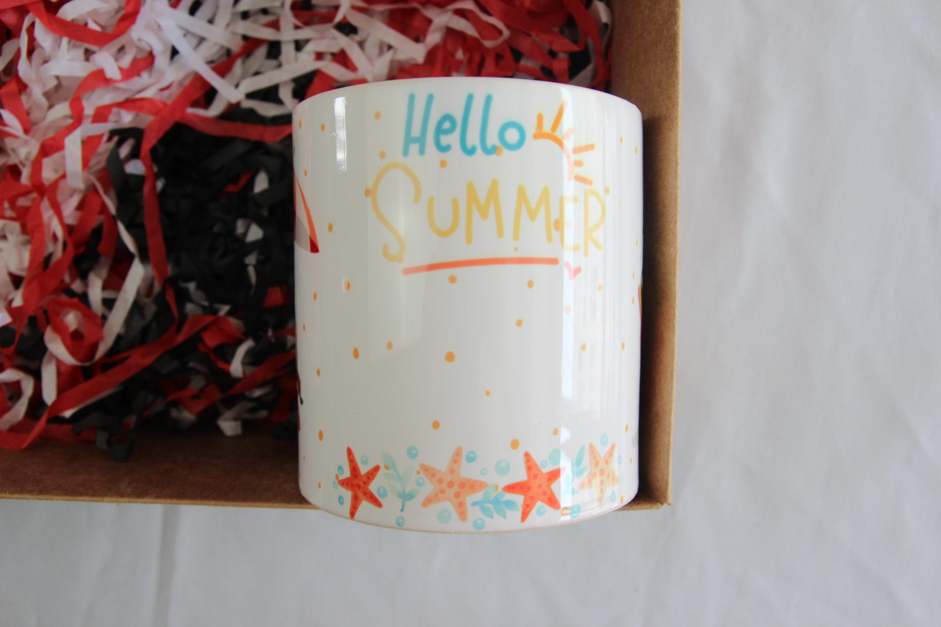 Avokado Temalı Kupa Bardak Ve Papatya Kolye Hediye Kutusu