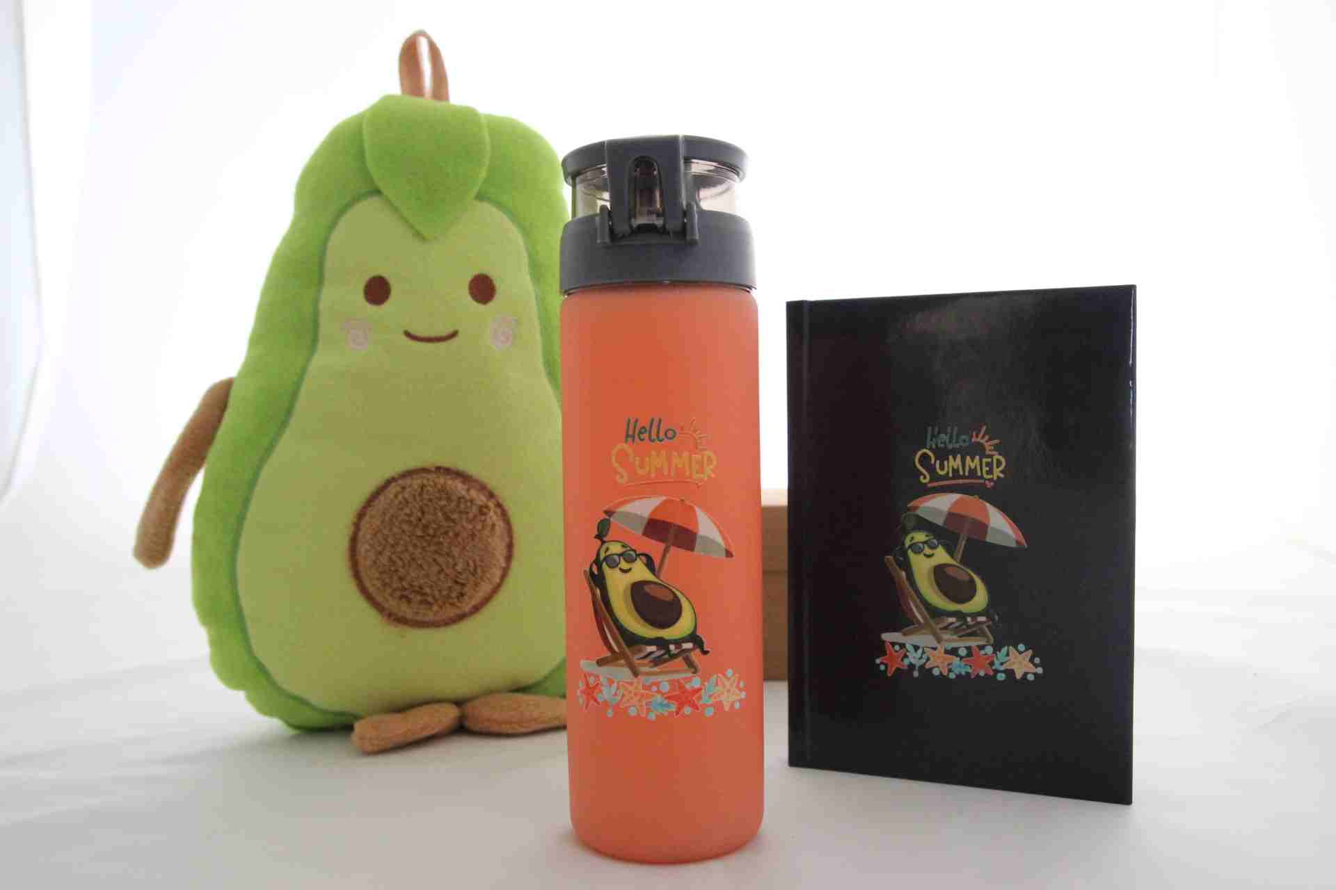 İhtiyaçavm Avokado Temalı Hediye Seti - Avokado Yastık, Termos Ve Defter Hediye Kutusu