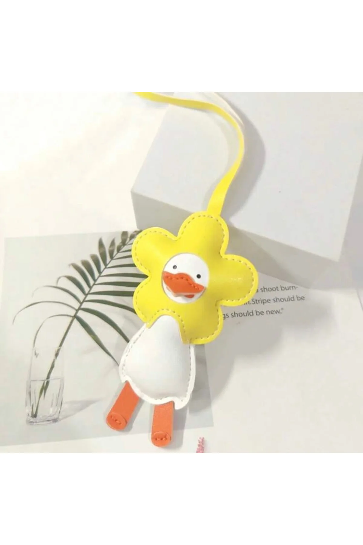 Ay Çiçek Kafalı Ördek Charm Sarı