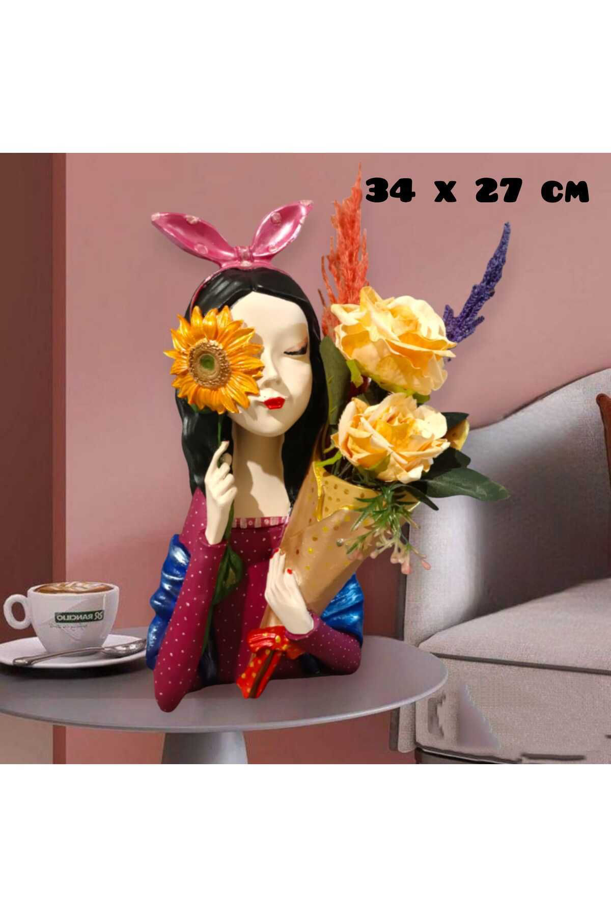 Ay Çiçekli Buketli Kız Polyester Biblo & Vazo & Saksı