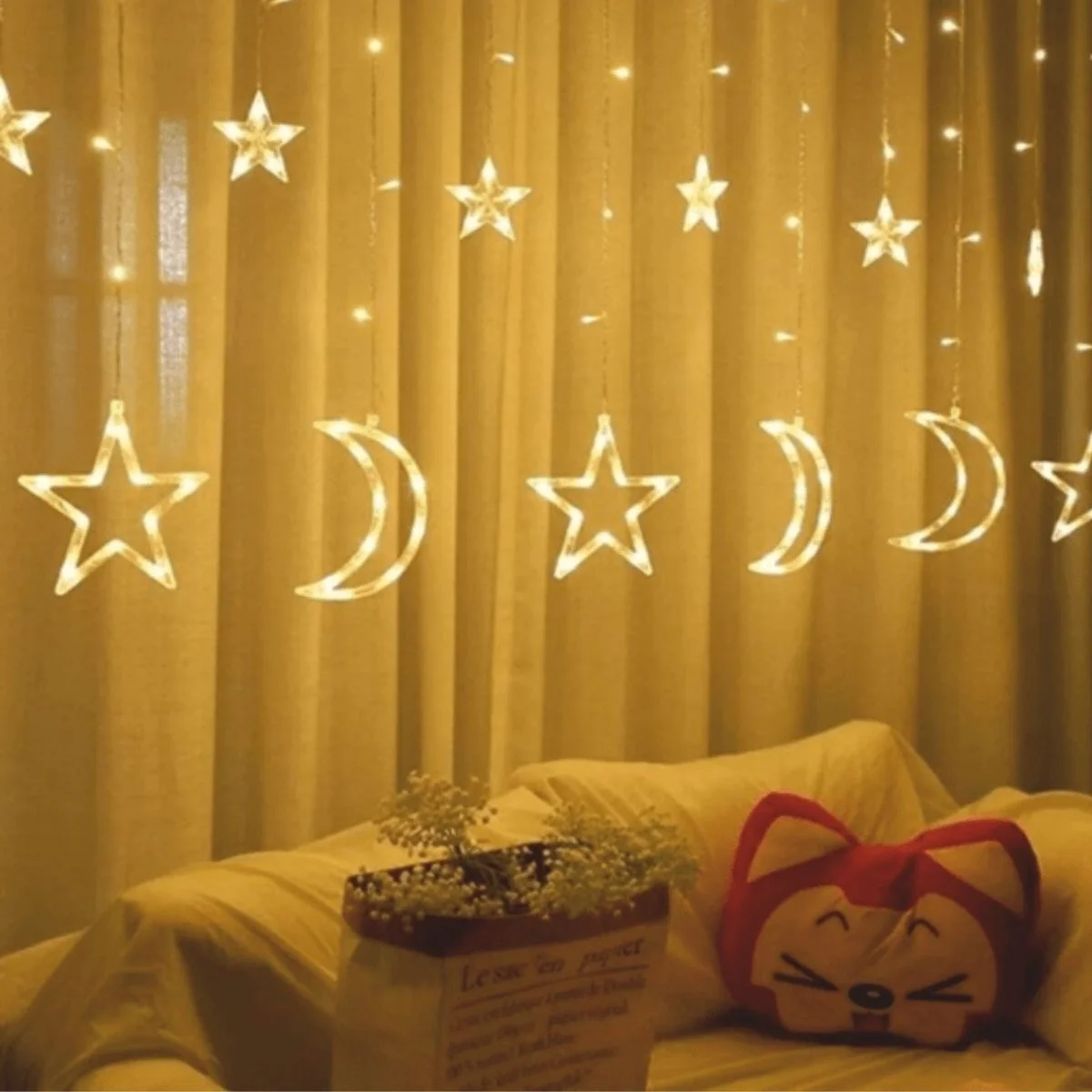 Ay Ve Yıldız Figürlü Kumandalı 12 Sarkıtlı 120 Led Dekor Işık – Dekoratif Ortam Ve Masaüstü Aydınlatması Bx40 Ay Ve Yıldız Figürlü Kumandalı 12 Sarkıtlı 120 Led Dekor Işık – Dekoratif Ortam Ve Masaüstü Aydınlatması Bx40