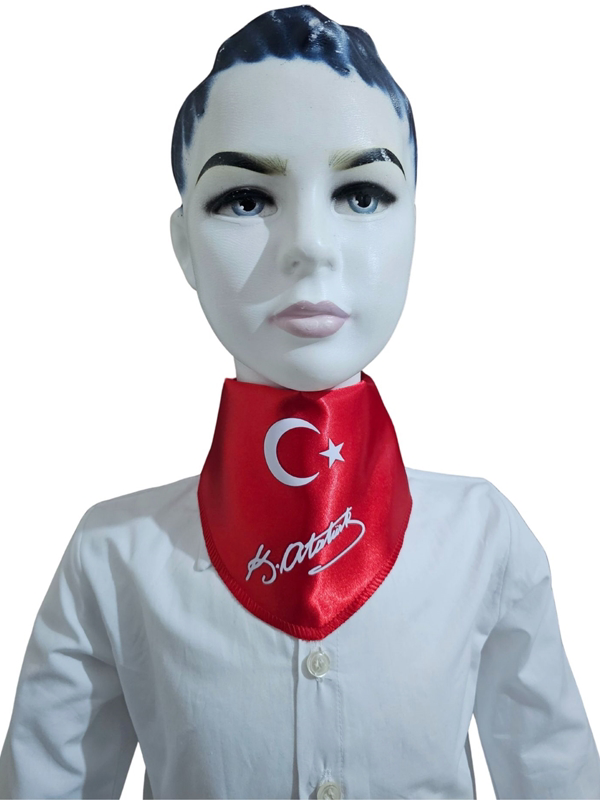 Ay Yıldızlı Atatürk İmzalı Fular Ay Yıldızlı Atatürk İmzalı Fular