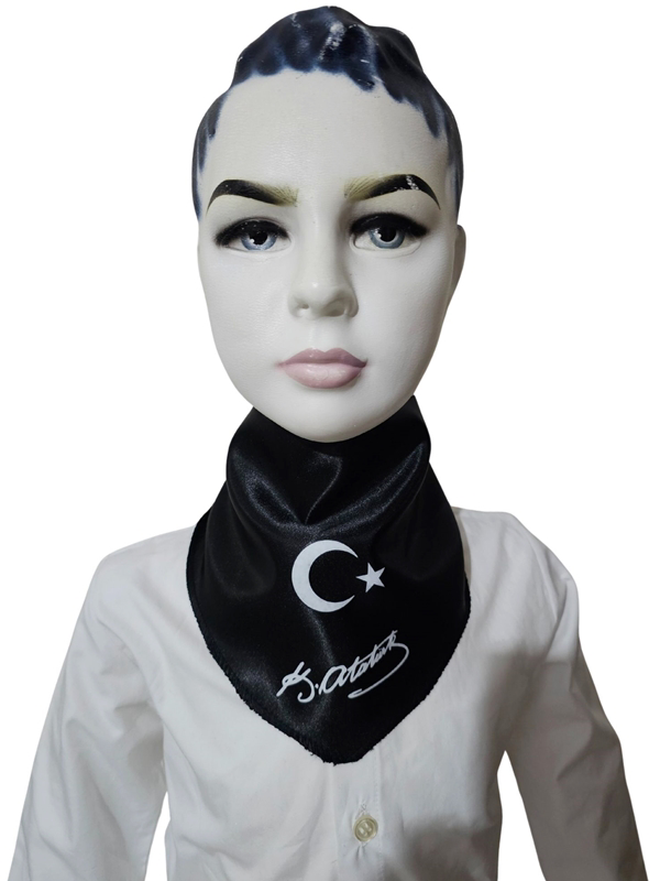 Ay Yıldızlı Atatürk İmzalı Fular Ay Yıldızlı Atatürk İmzalı Fular