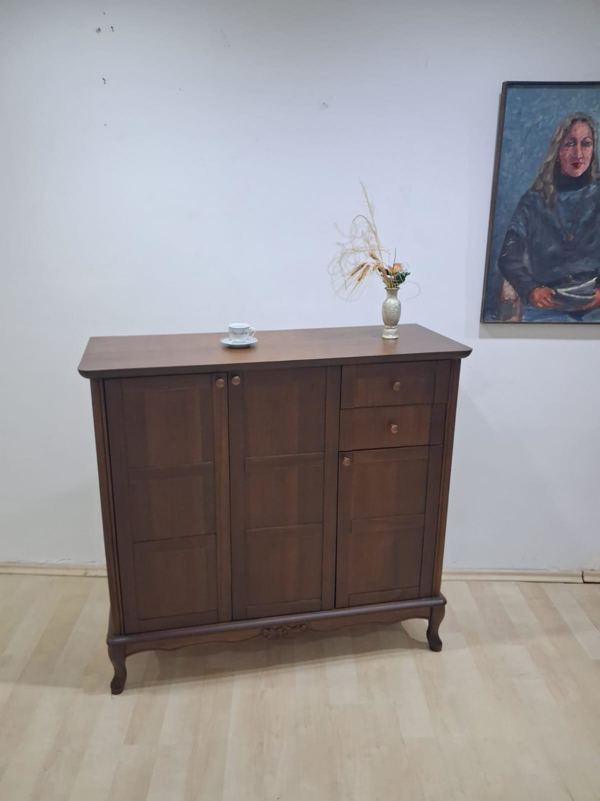 Ayakkabılık 17701 Klasik Model Kaplama Kayın Aslan Ayak Parlak CE