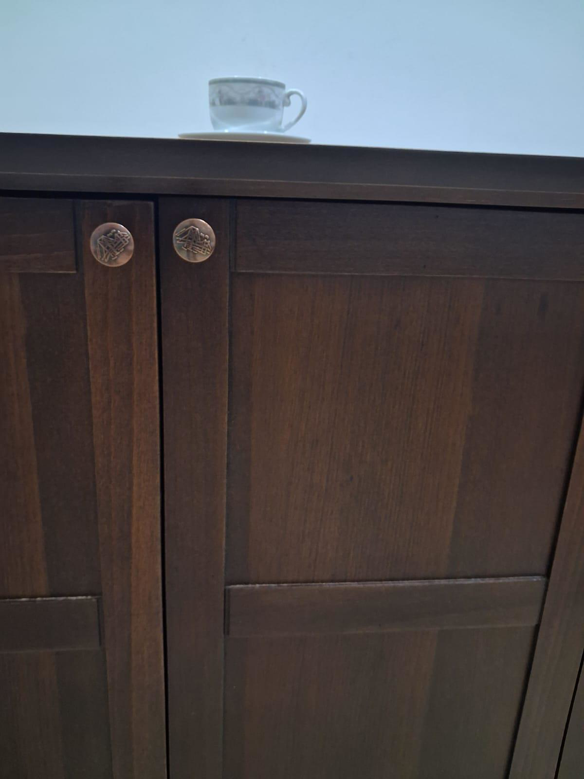 Ayakkabılık 17701 Klasik Model Kaplama Kayın Aslan Ayak Parlak CE