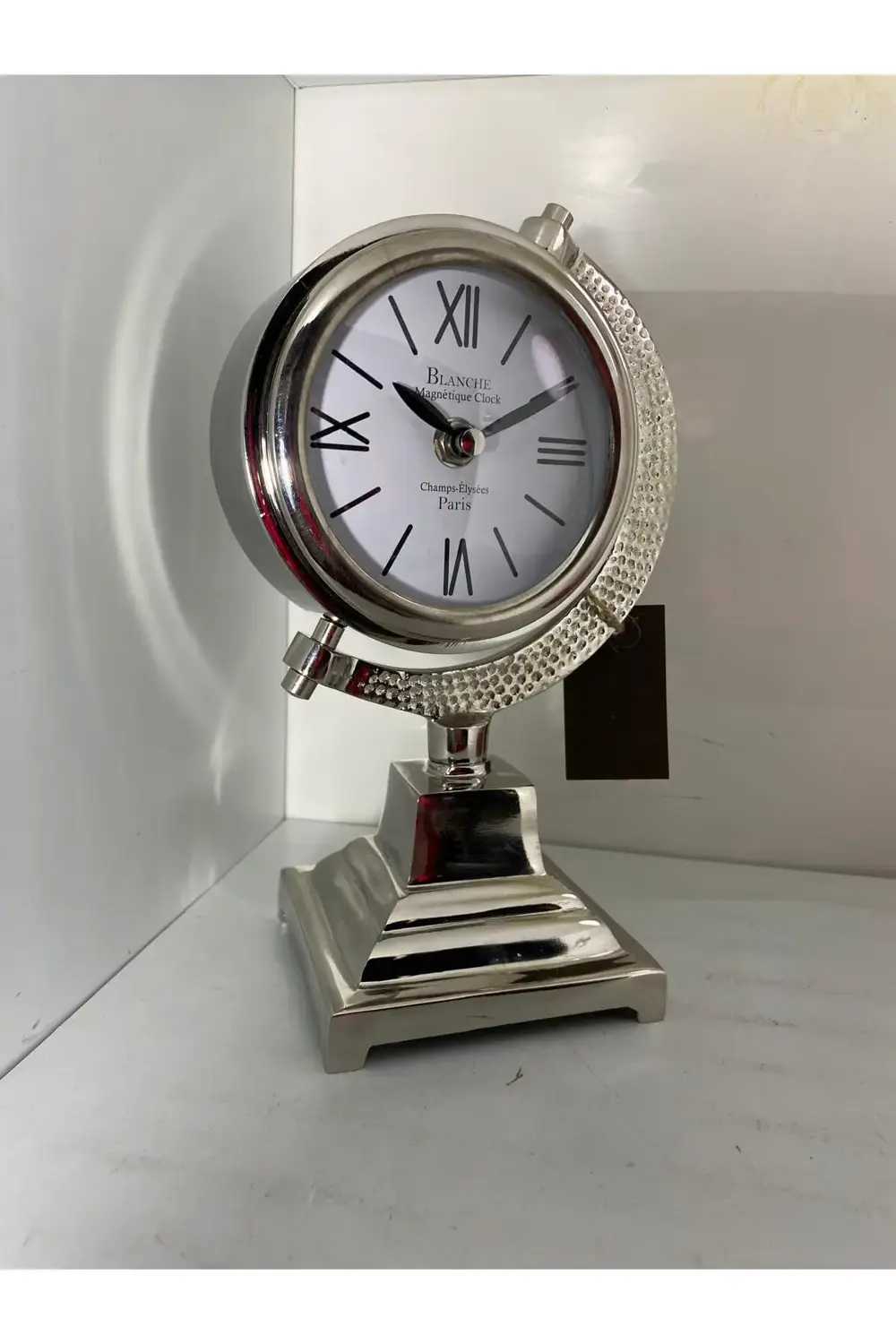 Ayaklı Metal Lüx Masa Saati Gümüş