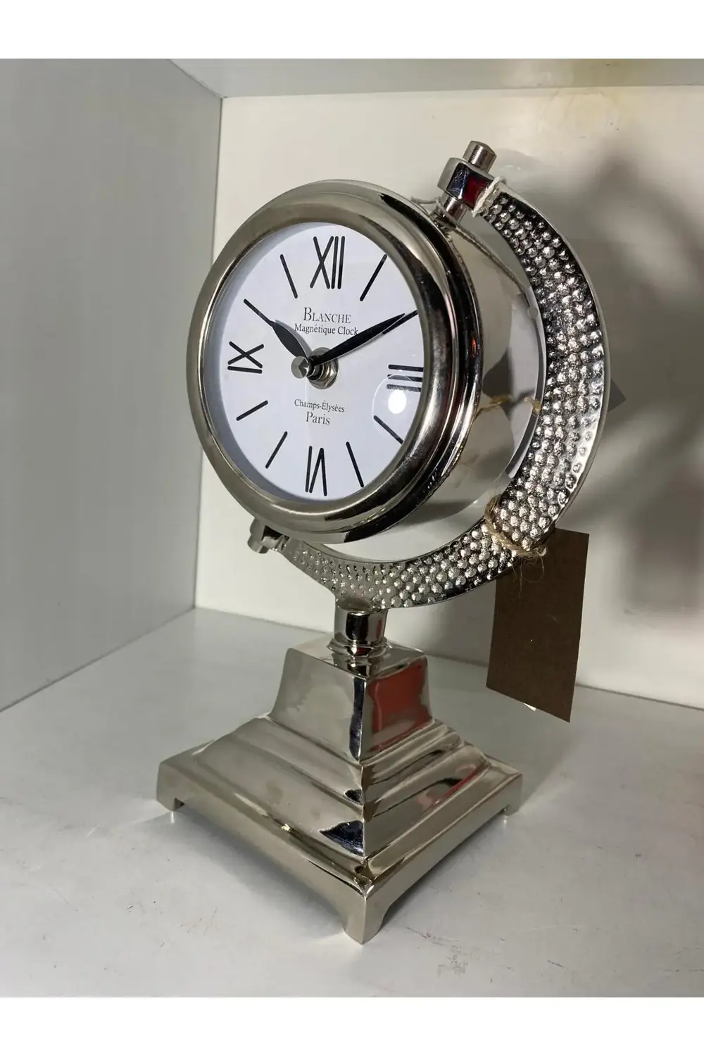 Ayaklı Metal Lüx Masa Saati Gümüş