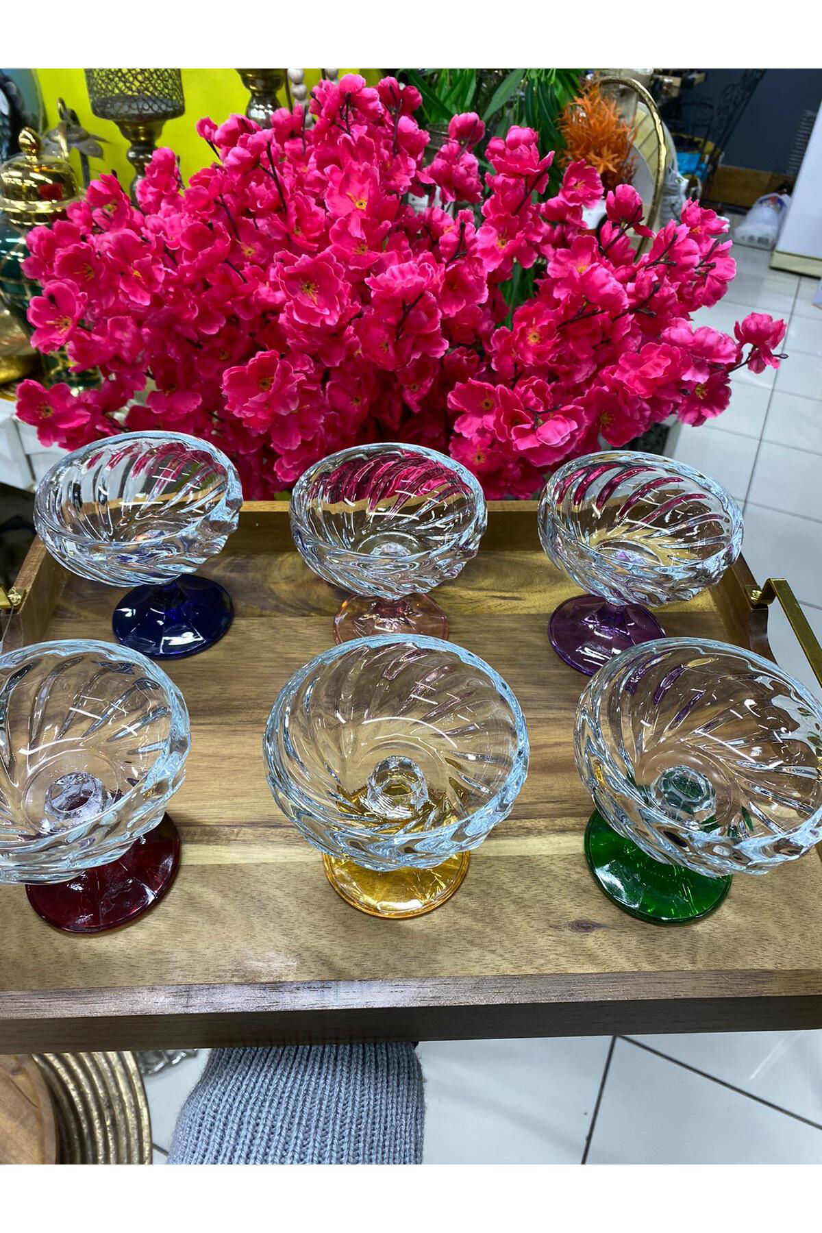 Elif Aksesuar Ayaklı Renkli Cam 6 Lı Kase Çerezlik