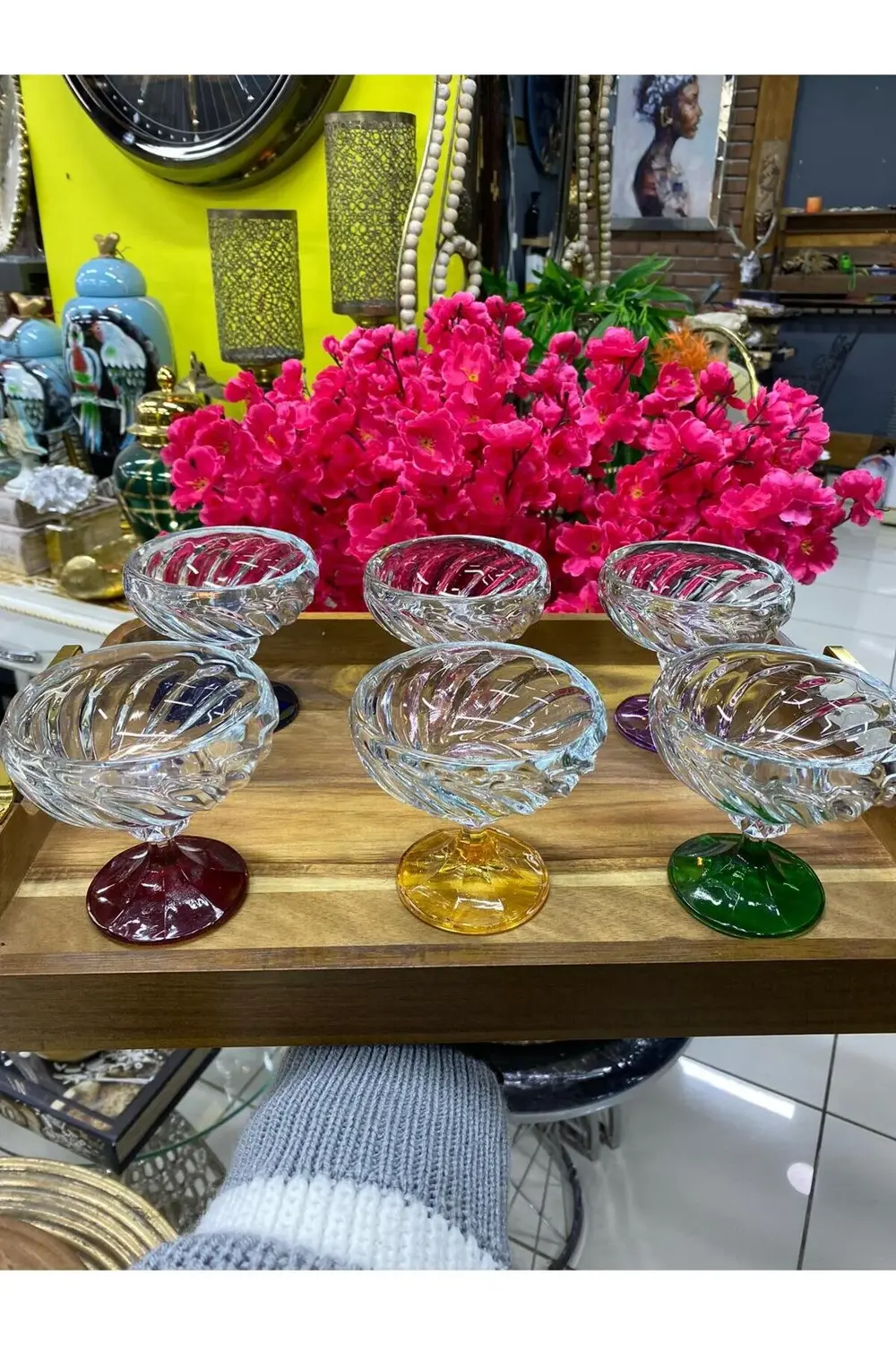 Ayaklı Renkli Cam 6 Lı Kase Çerezlik