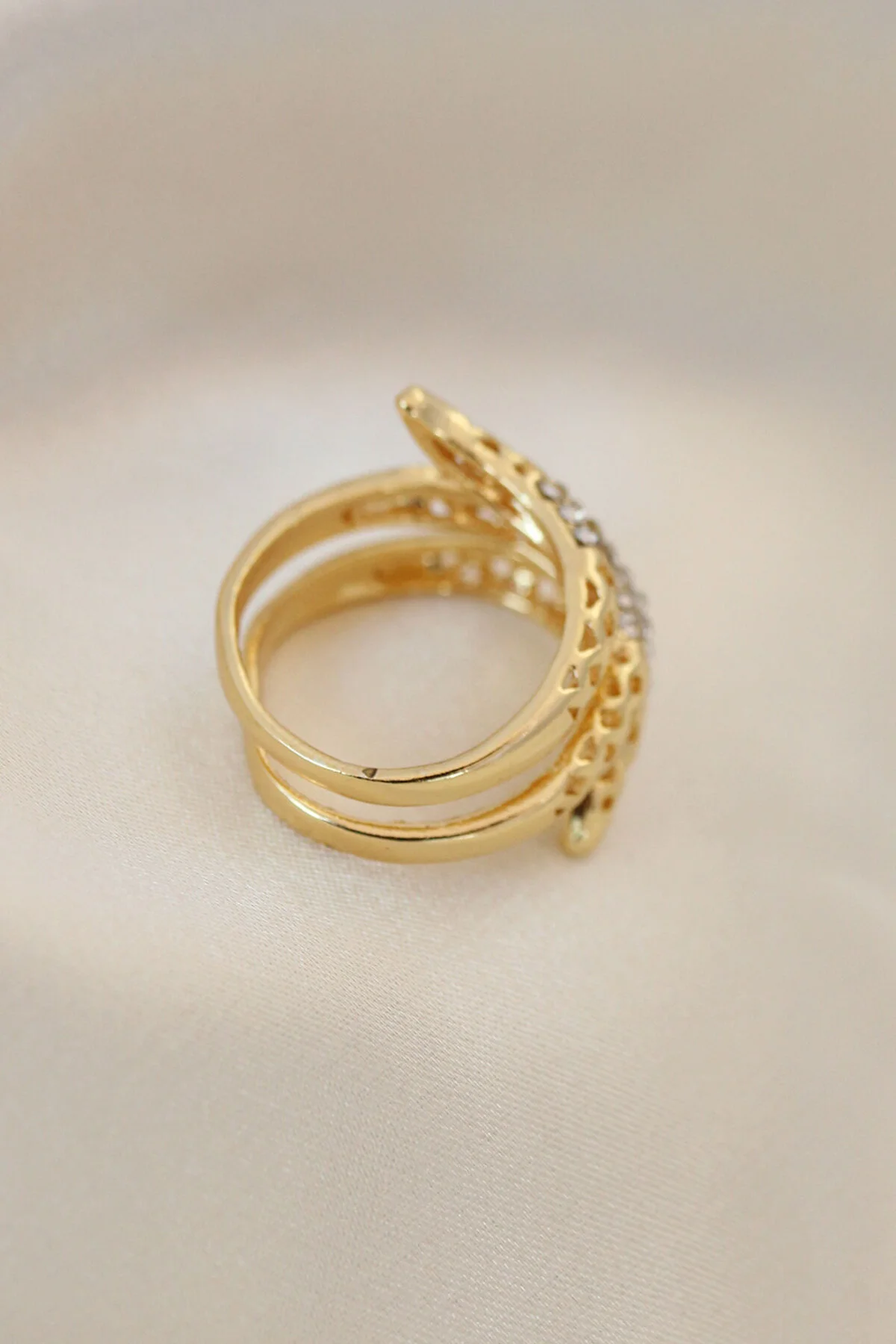 Ayarlamalı Altın Renk Metal Zirkon Taşlı Yüzük - Lisinya