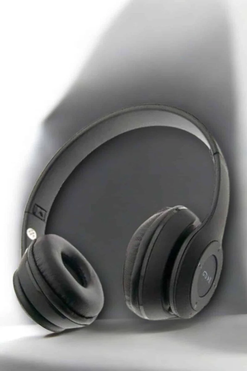 Ayarlanabilir Kafa Bandı ile Yüksek Performanslı Bluetooth Kulaklık