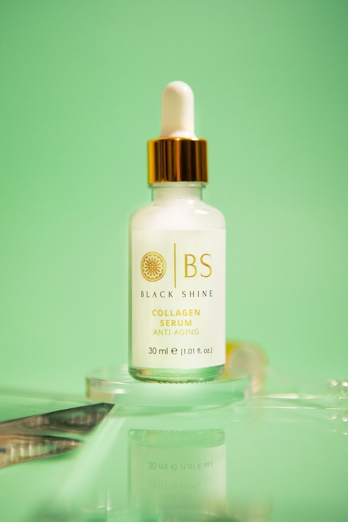 Black Shine Bs Aydinlatici Etkili Parlaklik Veren Kirişiklik Karşiti Set - Kolajen Serum C Vitamini Serum - %20