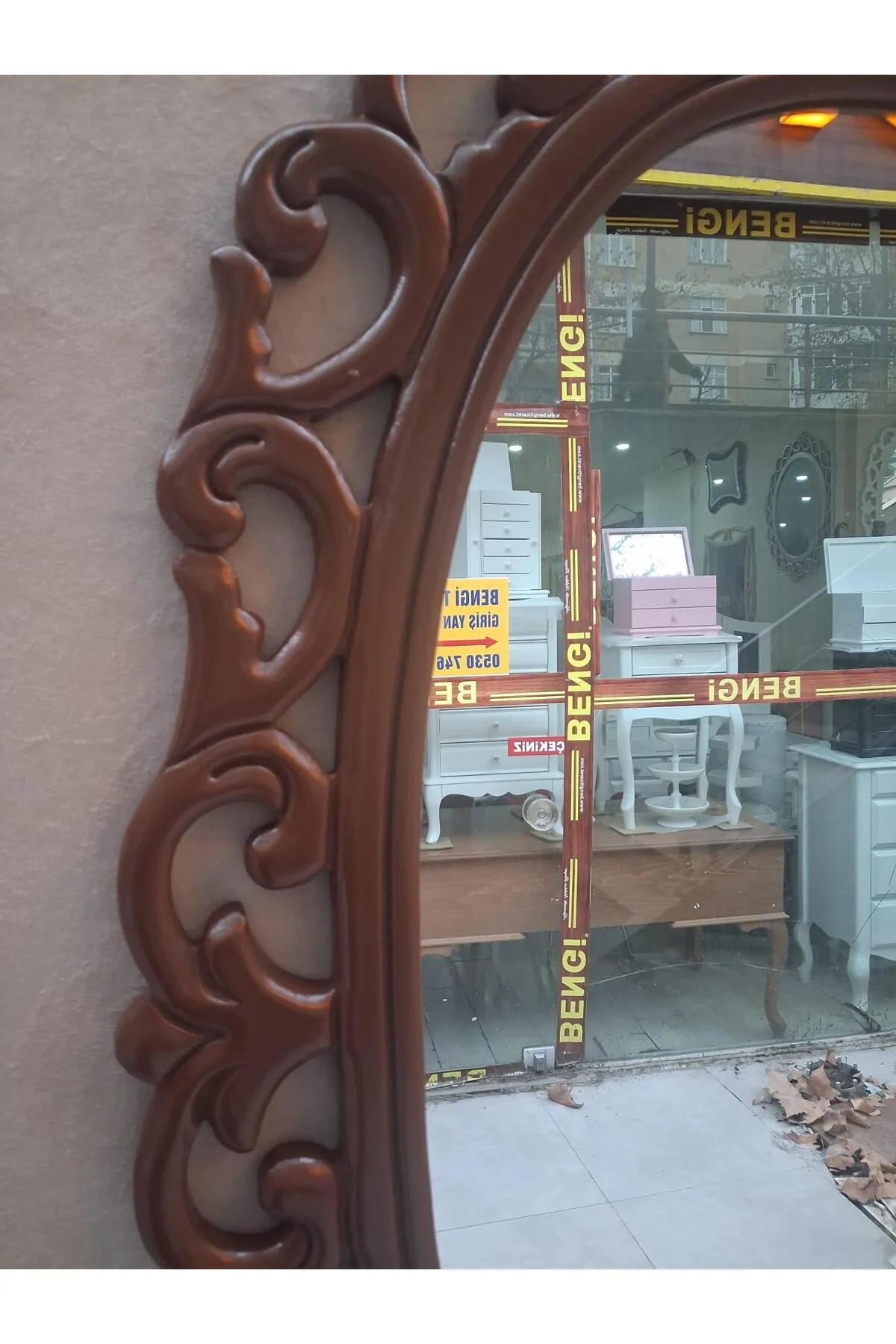 Ayna-Dresuar 90597 MOTİFLİ MODEL Parlak Ceviz Renk Kayın Torna Kutu Sevk El Yapım - Görsel 4