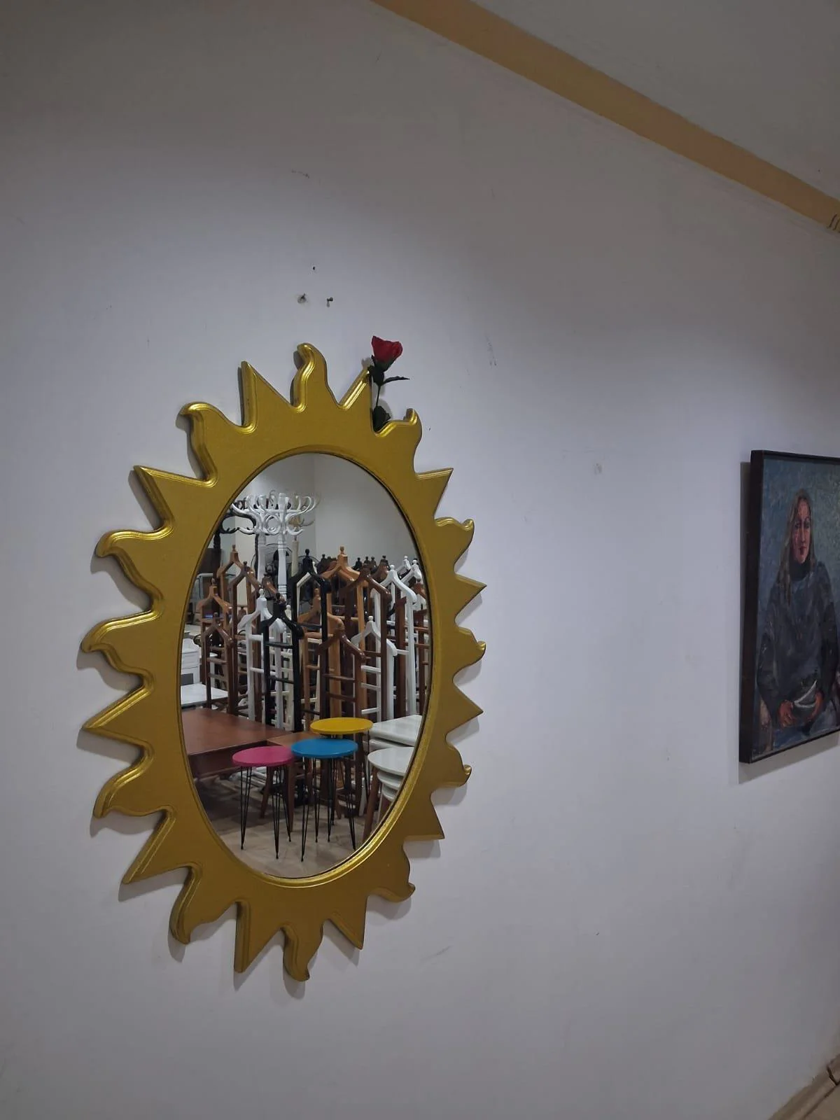 Ayna Güneş 90672 Model Parlak Gold Renk Kayın Torna Kutu Sevk El Ayna Güneş 90672 Model Parlak Gold Renk Kayın Torna Kutu Sevk El