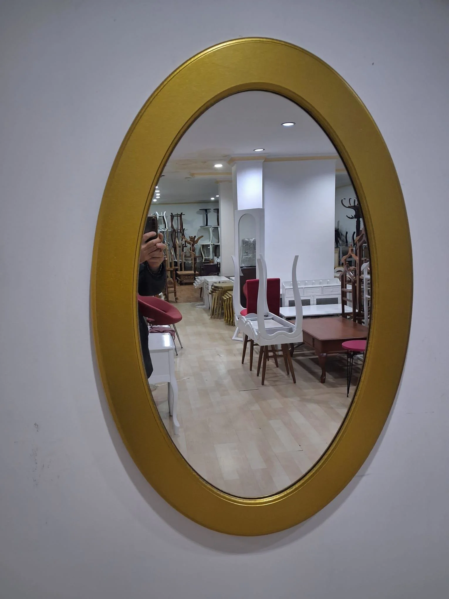 Ayna Oval 90673 Model Parlak Gold Renk Kayın Torna Kutu Sevk El Yapım Ayna Oval 90673 Model Parlak Gold Renk Kayın Torna Kutu Sevk El Yapım Fiyatı, Yorumları ve Özellikleri