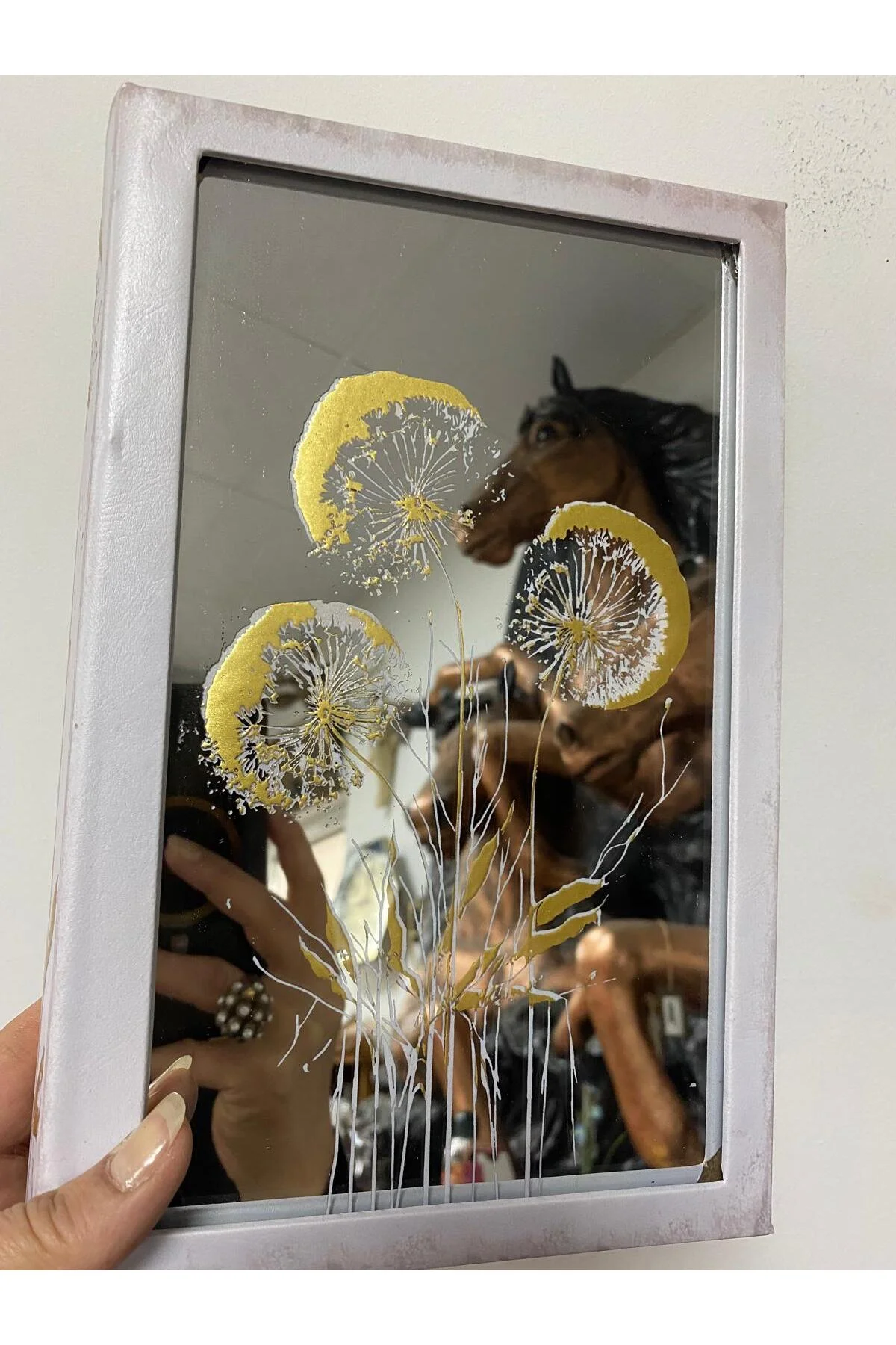 Aynalı Ahşap Kitap Model Anahtarlık Kutu Aynalı Ahşap Kitap Model Anahtarlık Kutu - Görsel 2