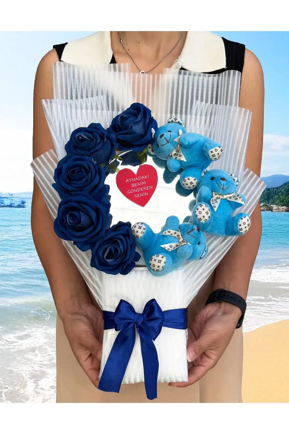 Aynalı Çiçek Buketi - Mavi Ayıcık ve Lacivert Güller - Kız Arkada