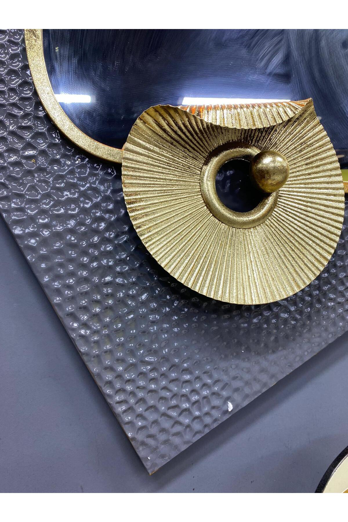 Elif Aksesuar Aynalı Metal Modern Duvar Dekoru