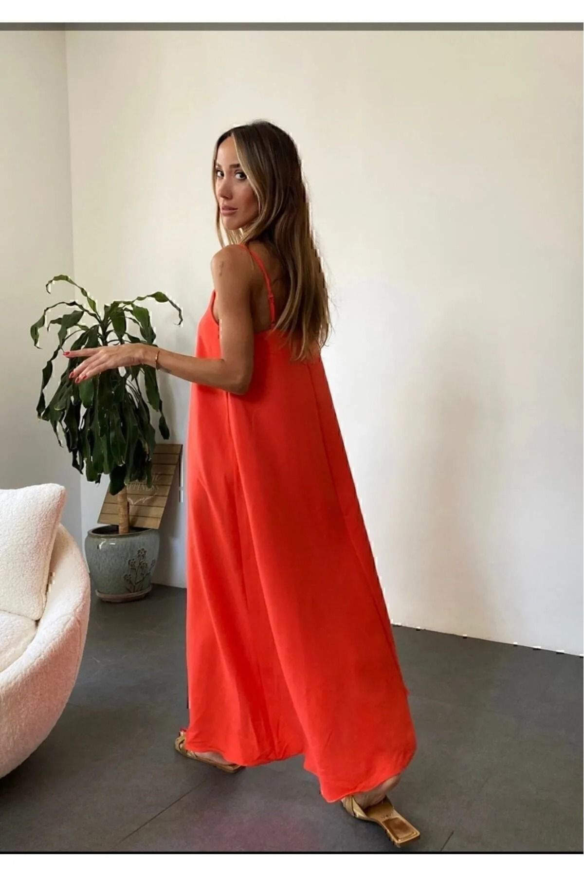 Ayrobin Kumaş Ayarlanabilir Askılı Uzun Nar Çiçeği Elbise