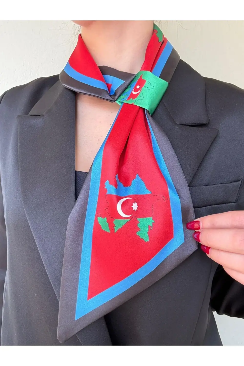 Azerbaycan Bayraklı Kravat Eşarp