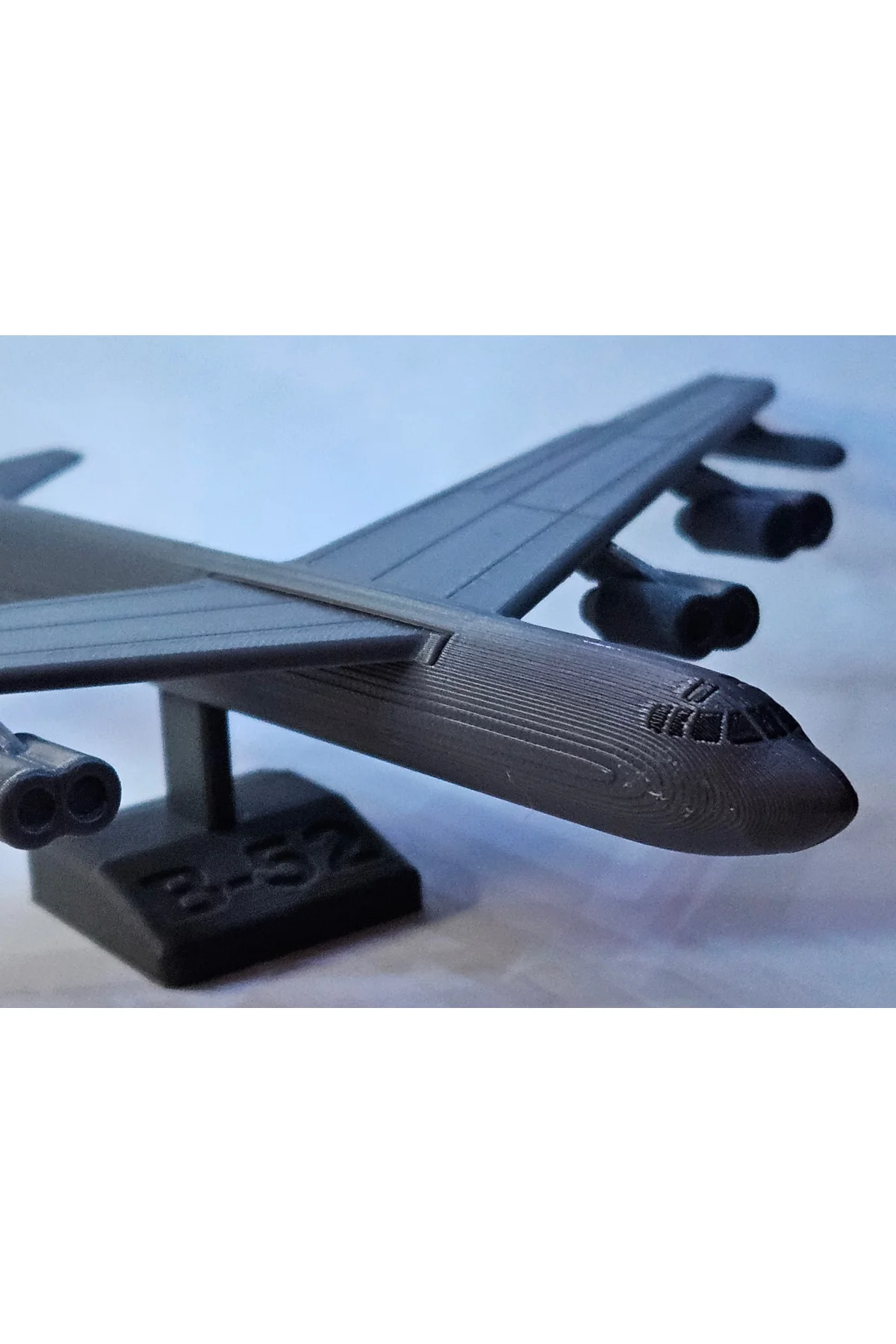 B-52 Stratofortress Kit Kart – 1:144 Ölçekli 3D Baskılı Montajsız Model B-52 Stratofortress Kit Kart – 1:144 Ölçekli 3D Baskılı Montajsız Model - Görsel 2