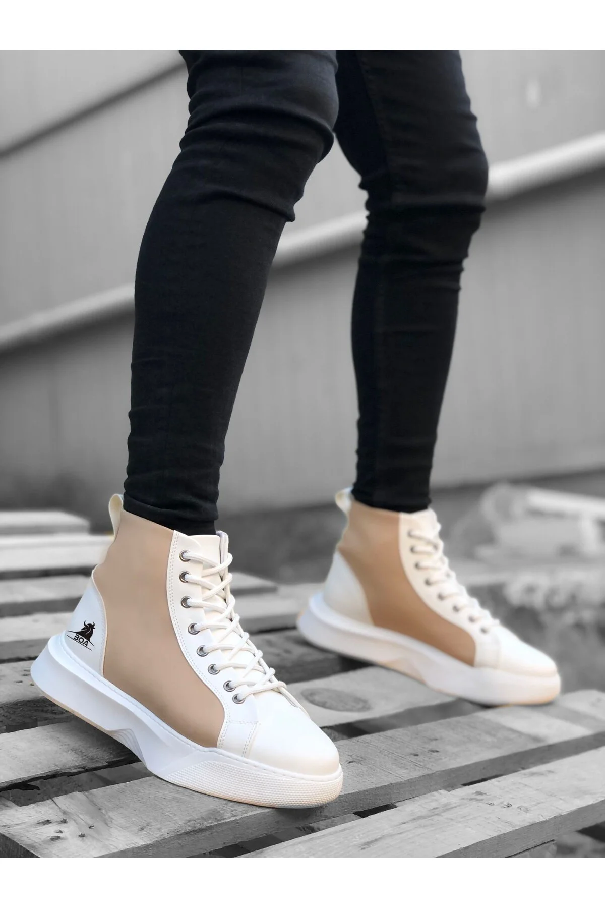 BA0256 Bağcıklı Erkek Yüksek Taban Beyaz Krem Taban Spor Bot BA0256 Bağcıklı Erkek Yüksek Taban Beyaz Krem Taban Spor Bot