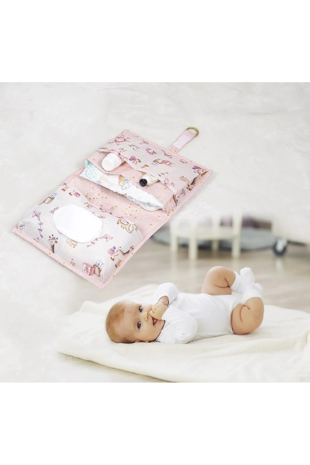 Baby Kullanımı Kolay Desenli Alt Bakım Çantası (pembe)